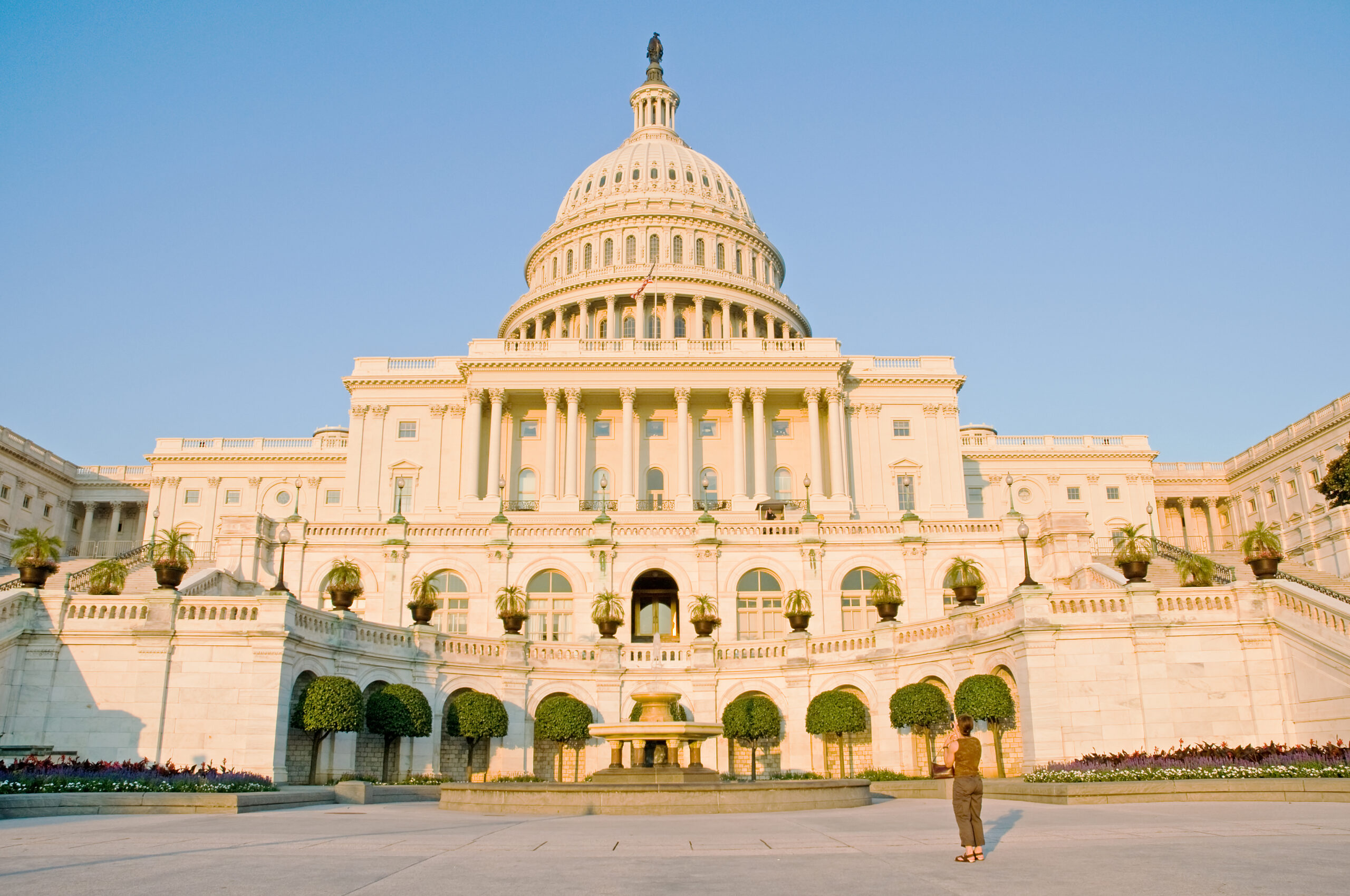 UNITED STATES CAPITOL BUILDING, WASHINGTON, DC